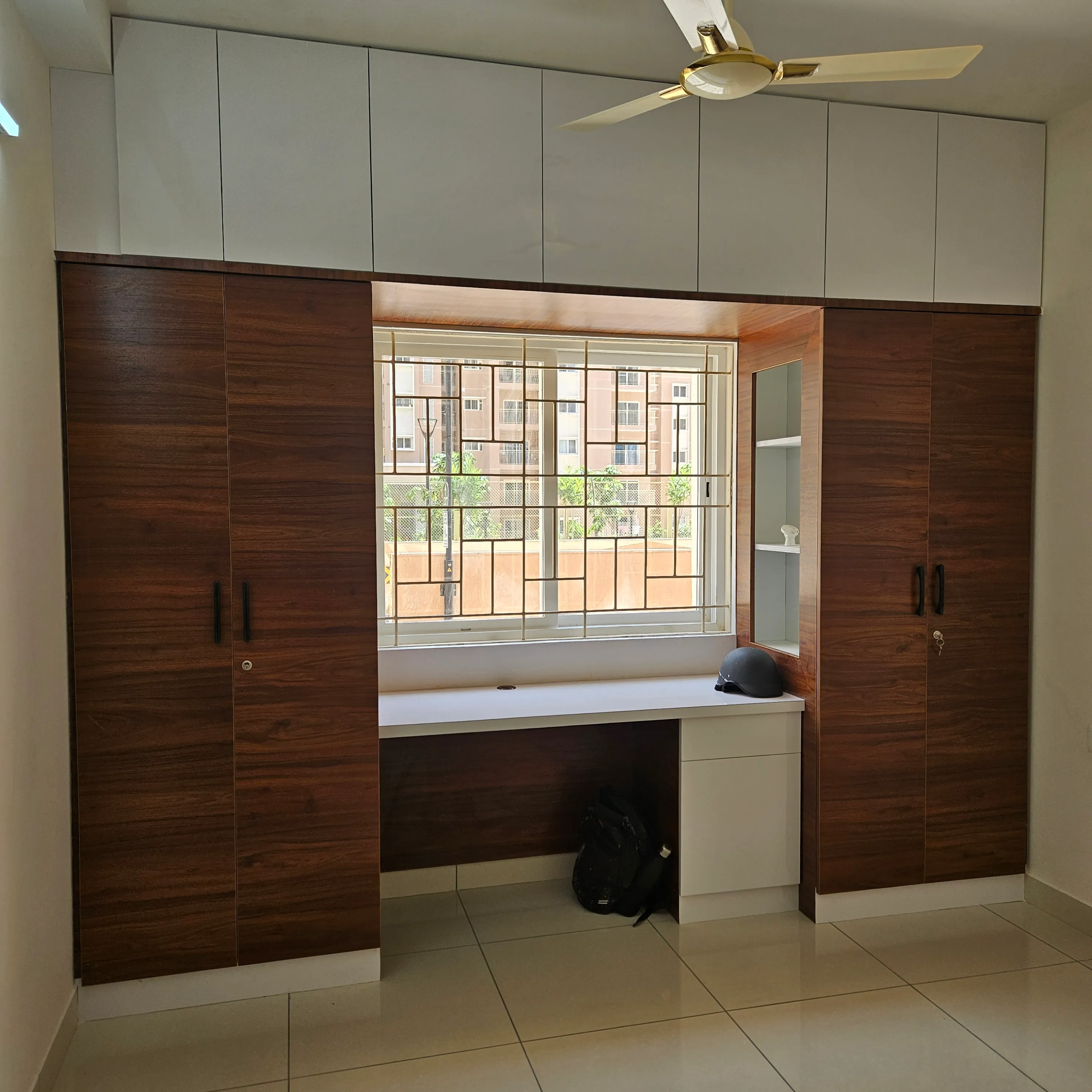 Corner wardrobe with mirror and lighting